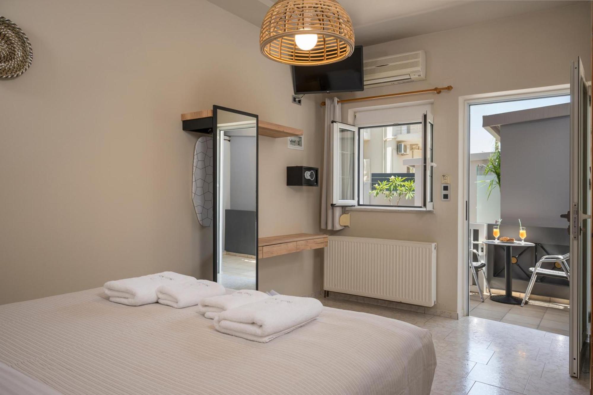 Sun Ray Luxury Apartments Agia Marina  Номер фото